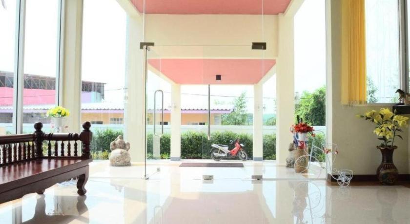 Juntima Boutique Hotel Phetchaburi Exteriér fotografie