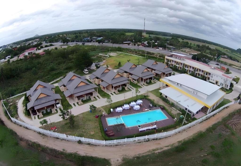 Juntima Boutique Hotel Phetchaburi Exteriér fotografie